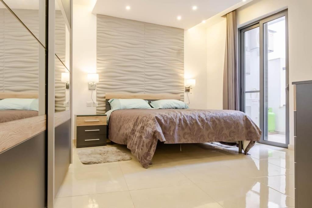 Mellieha, Luxury 3 Bedroom Azure Maisonette Exterior photo