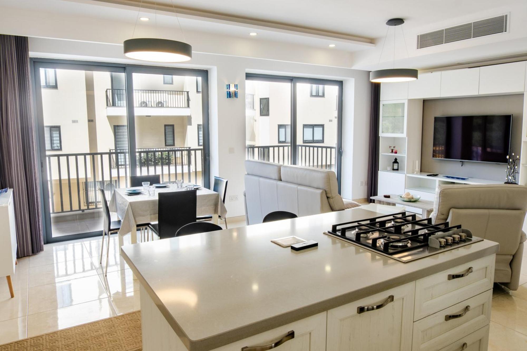 Mellieha, Luxury 3 Bedroom Azure Maisonette Exterior photo